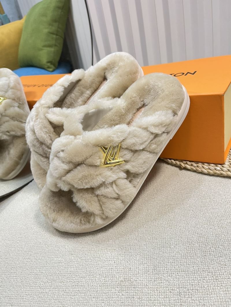 Louis Vuitton Slippers